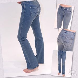 7 FOR ALL MANKIND KIMMIE BOOTCUT JEANS IN BADESTINY *GUC*👖
